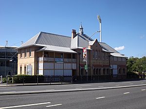 Woolloongabba Police Station 2.jpg