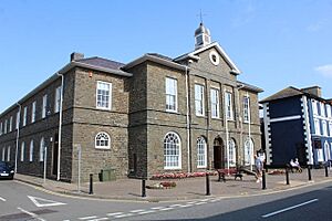 Aberaeron Town Hall (geograph 5527889)