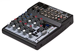 Behringer-Xenyx-1002FX