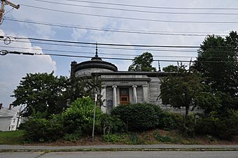 FarmingtonME CutlerMemorialLibrary.jpg