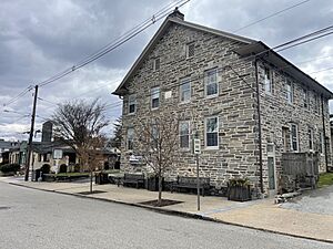 Gladwyne Library