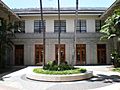 HawaiiStateLibrary-court2front