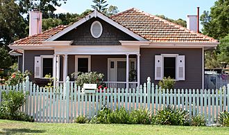 Model Timber Home.jpg