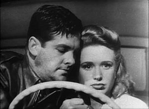 Saboteur trailer Robert Cummings and Priscilla Lane