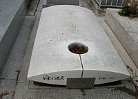 Tombe Reiser 2