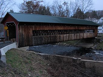 Ware-Hardwick-covered-bridge-obl-upstream.jpg