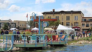 2018FallFest Boardwalk CityOfOconomowoc