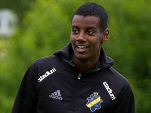 Alexander Isak (training 2016, cropped 1)