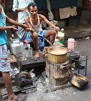 ChaiwallaKolkata (cropped)