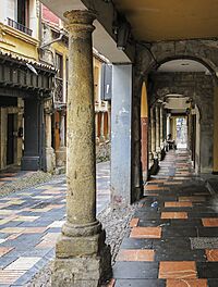 Columns in Avilés, 2