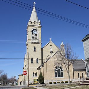 HolyCrossChurchKaukaunaWI.jpg