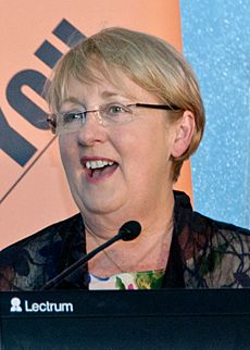 Jenny Macklin 2013 (cropped)