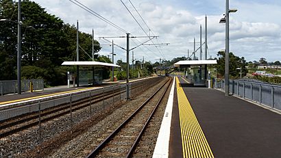 Sunnyvale railway station January2018.jpg