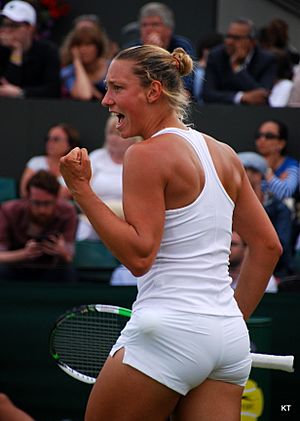 Yanina Wickmayer (14523910966)