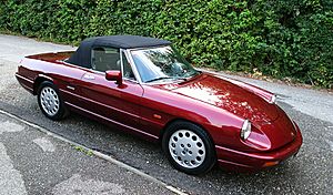 Alfa romeo spider serie4 closed