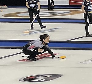 Kerri Einarson April 2022.jpg