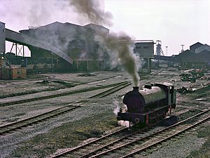 NCB Hunslet Austerity 63000326 at Bickershaw Colliery (5)