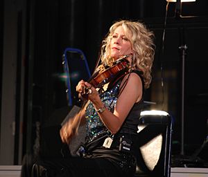 Natalie MacMaster 2007.jpg