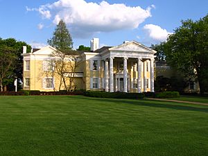 Oglebaymansion2.JPG