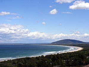 Seven Mile Beach NSW Australia.jpg