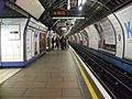 Victoria tube stn northbound Victoria look south