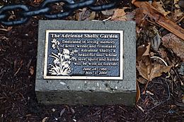 Abingdon Square Park td (2019-01-08) 17 - Adrienne Shelly Garden