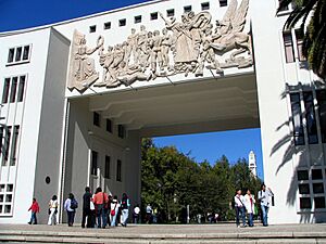 Arco de Medicina UdeC