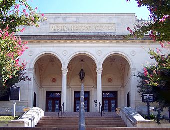 Austin history center 2006.jpg