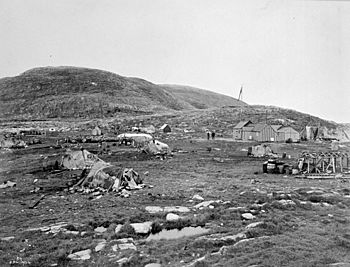 Blacklead Island Whaling Station.jpg