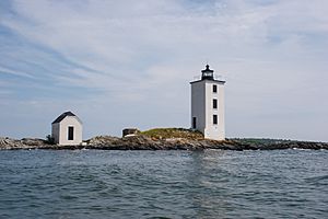 Dutch Island Lighthouse.jpg