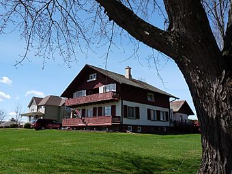 Herman and Hanna Hediger House.jpg