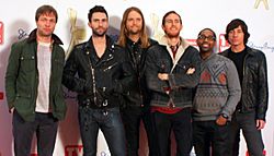 Maroon 5, 2011.jpg