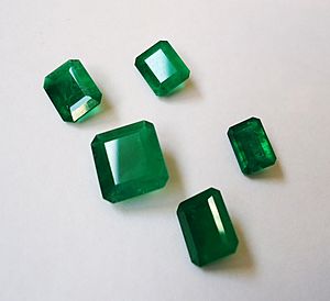 5 Emeralds from Colombia