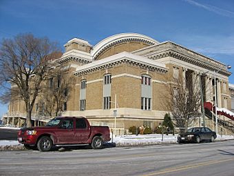 Dayton Memorial Hall.jpg