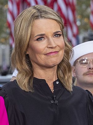 Dylan Dreyer 2022 (cropped).jpg