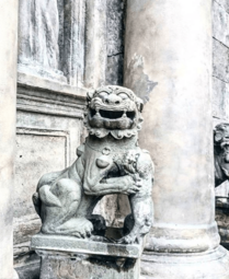 Foo dog at San Agustin Church in Manila