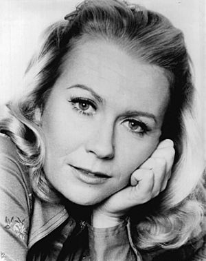 Harry O Juliet Mills 1974.jpg