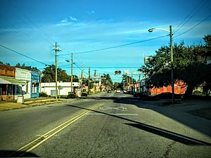 Johnsonville Broadway St Looking East