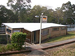 Lapstone railway station building