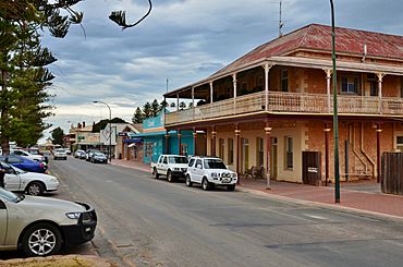 Main Street, Cowell, 2017 (02).jpg