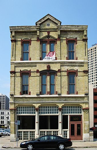 Wisconsin Leather Co Store.jpg