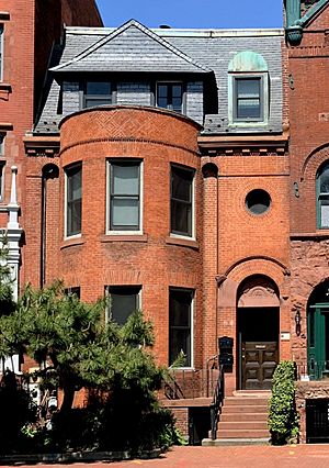 8 Logan Circle NW