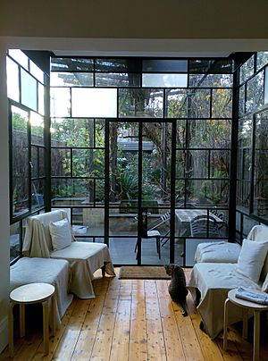 Conservatory Home (interior)