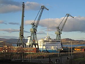 Finnarrow at Inchgreen Drydock 02