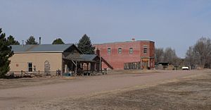 Downtown Gandy: Broadway Avenue, looking north from 5th Street