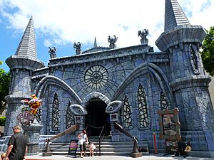 Scooby-Doo Spooky Coaster facade