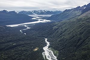 Bremner River (2) (21426207298).jpg