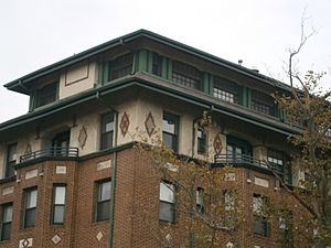 Fairmount Hotel Apartments detail