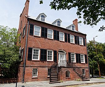 Isaiah Davenport House, Savannah, GA, US (2).jpg