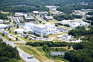 NASA Goddard Space Flight Center Aerial view 2010 facing south.jpg